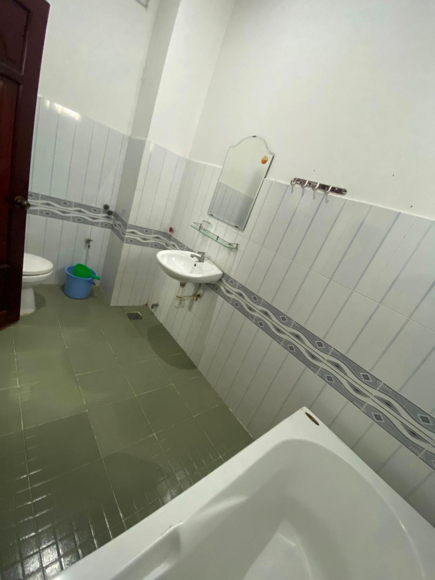Khach San Kim Phung Ngan Hotell Can Tho Exteriör bild
