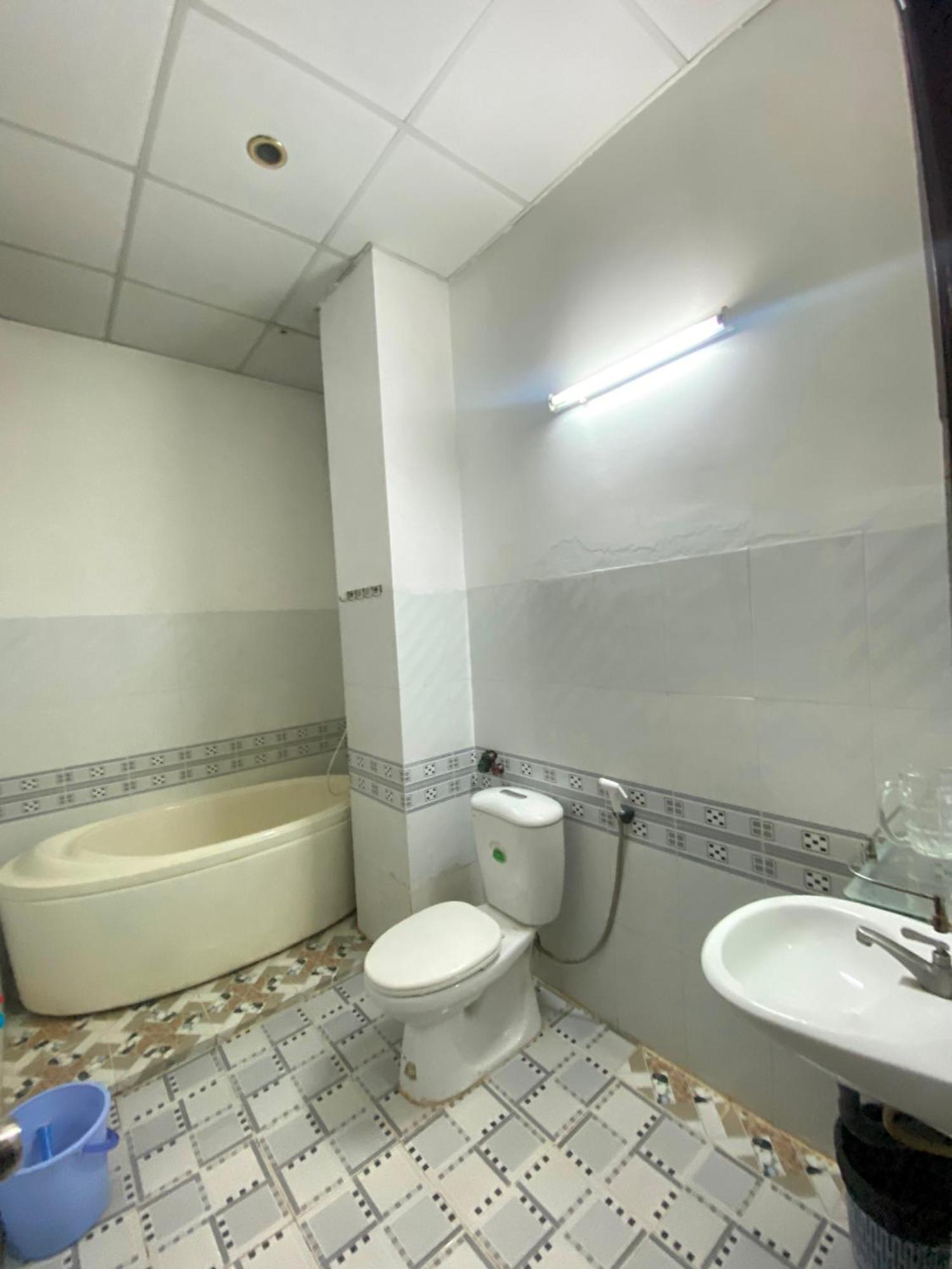 Khach San Kim Phung Ngan Hotell Can Tho Exteriör bild