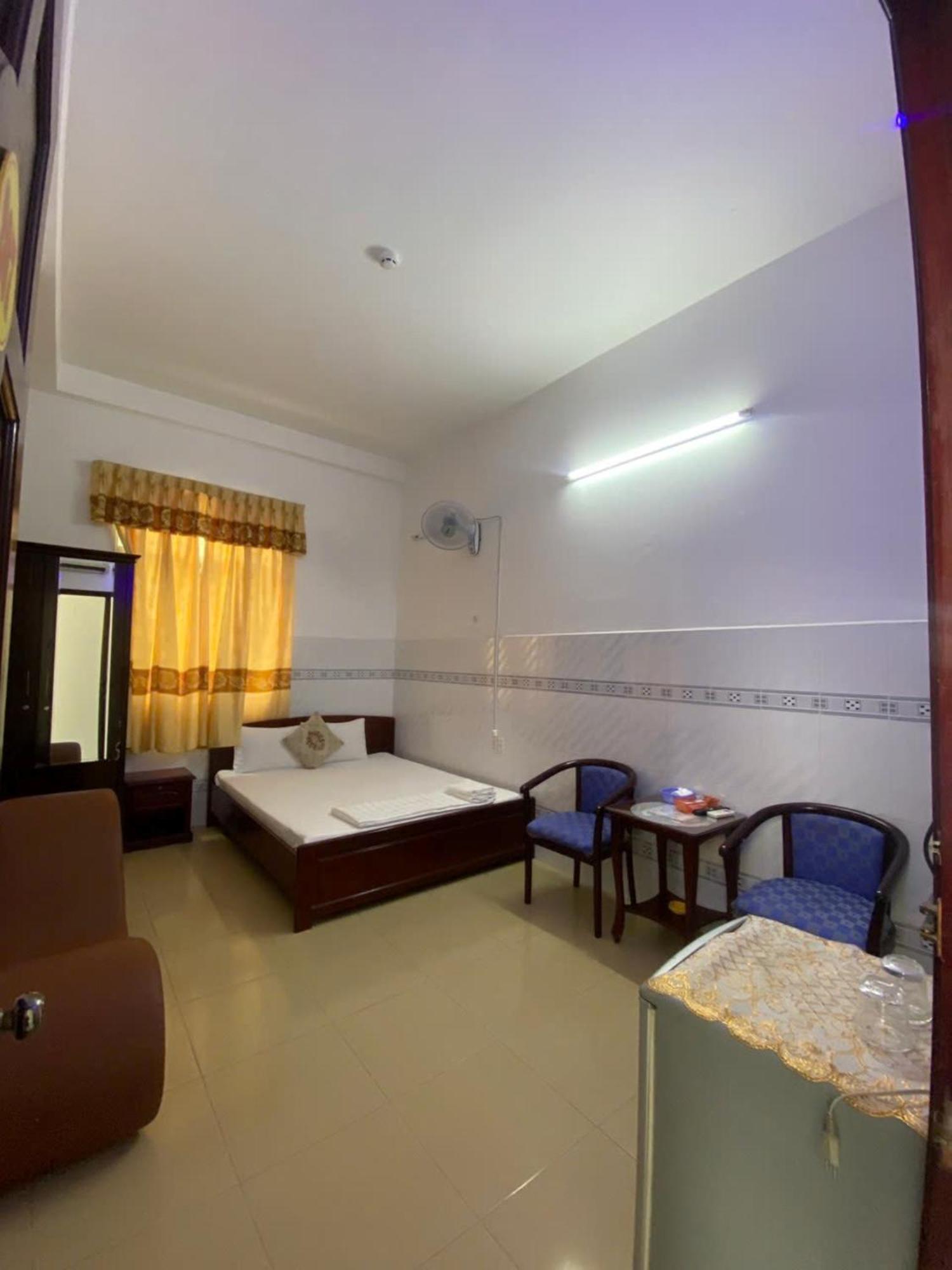 Khach San Kim Phung Ngan Hotell Can Tho Exteriör bild