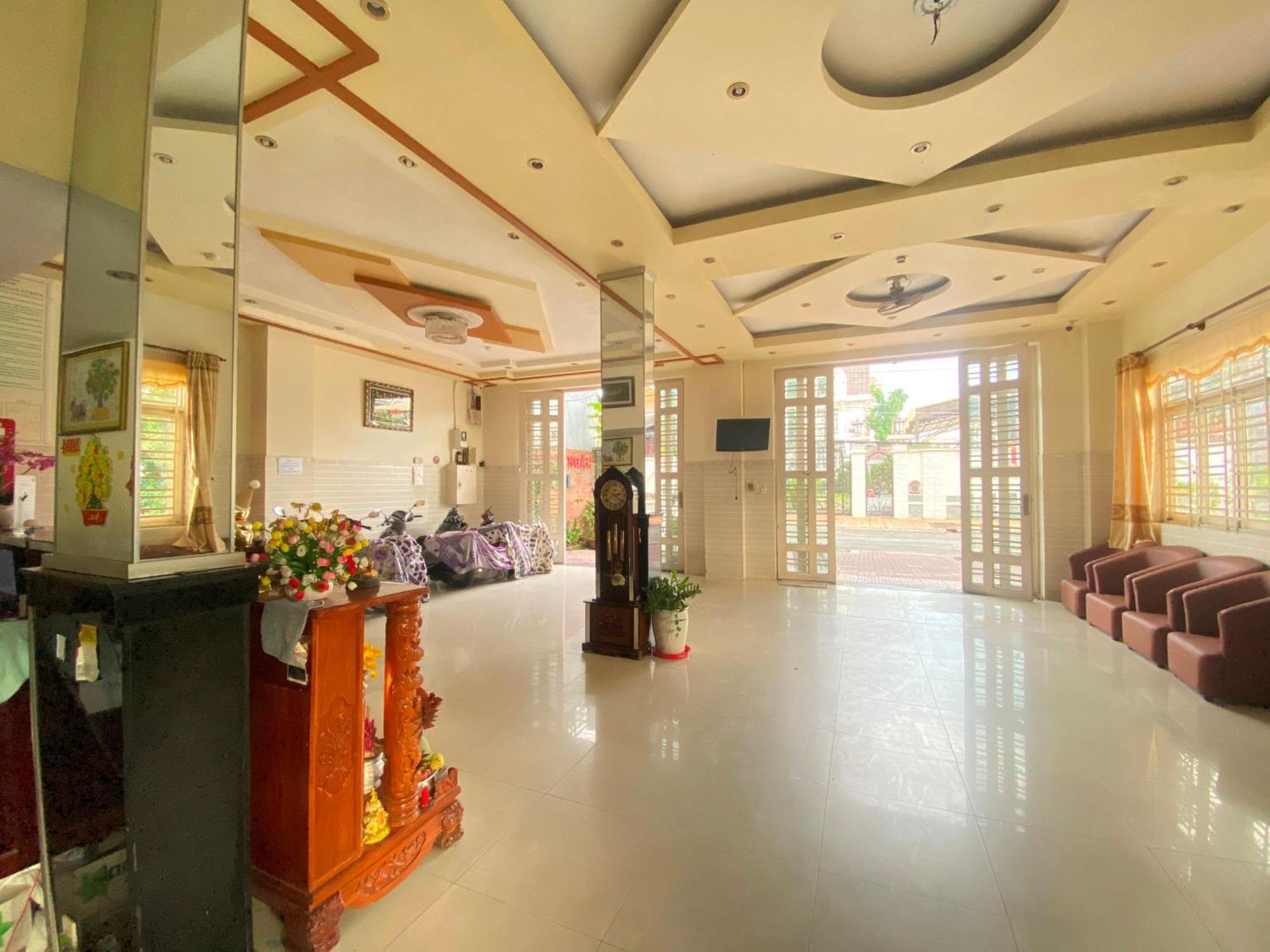 Khach San Kim Phung Ngan Hotell Can Tho Exteriör bild